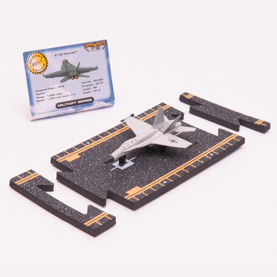 F-18 Hornet Hot Wings plane with connectible runway – Just Think Toys